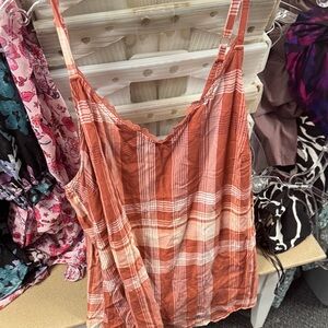 Torrid plaid tank size 1 // 120718